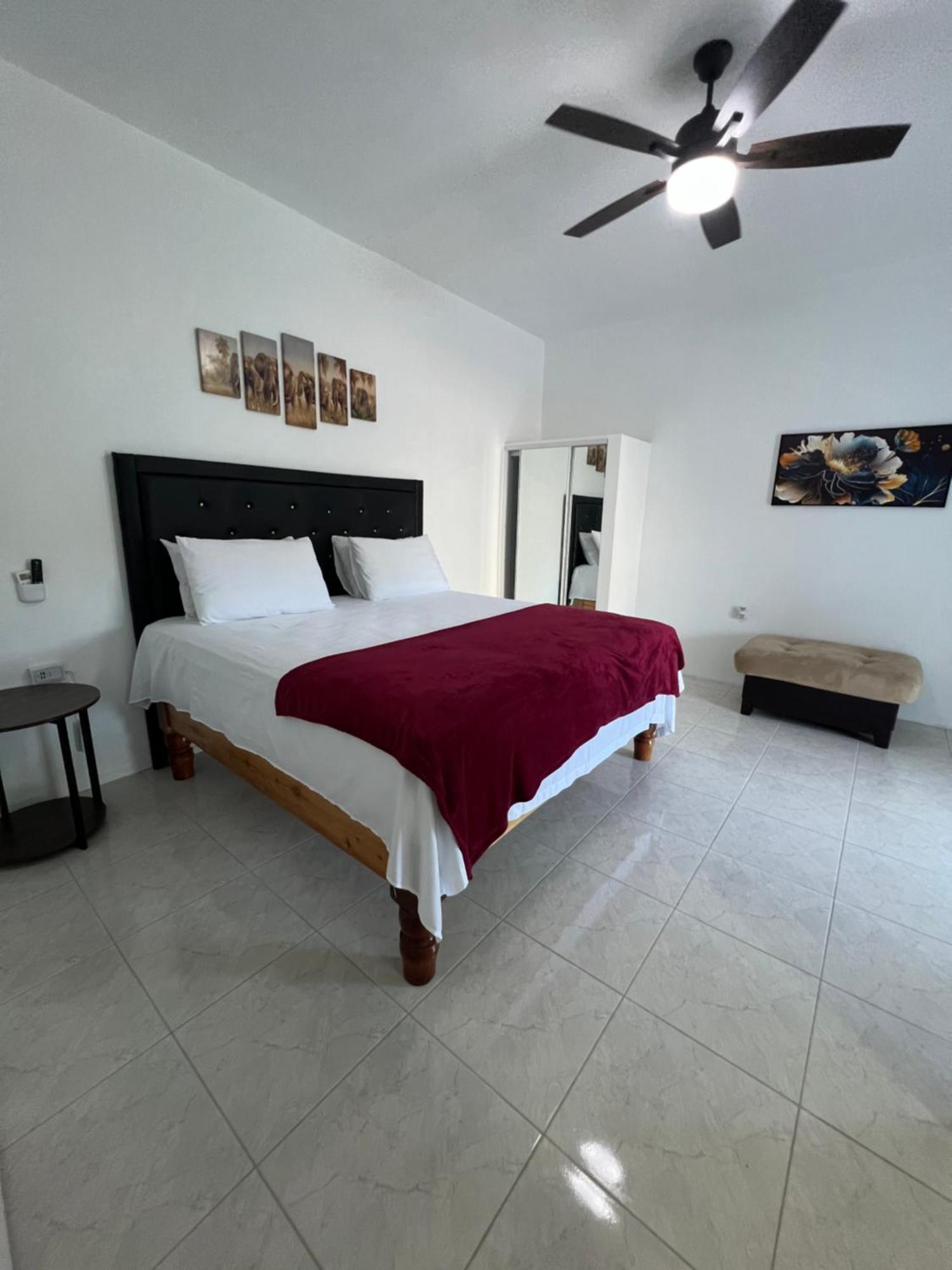 Luxury Apartments At Case De Coco, Ocho Rios Jamaica Ngoại thất bức ảnh